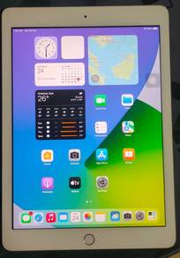 iPad 5th Gen 9.7-Inch