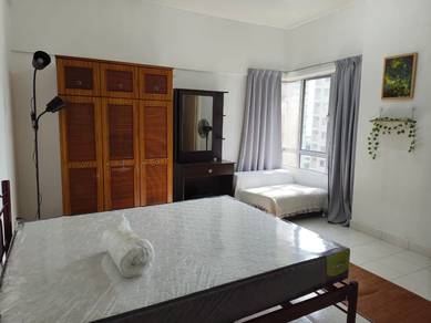 Master Room For Rent