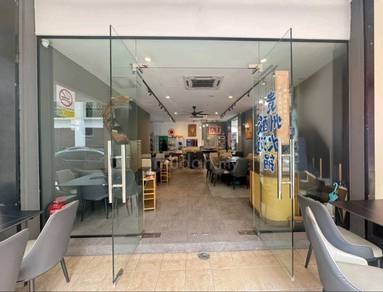 Endlot Shop at popular food area @ Old Klang Road