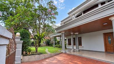 Bungalow-House-for-sale-Kelana-Jaya-Selangor