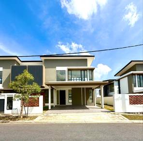 Super Double Storey Semi-D Country Villa Resort