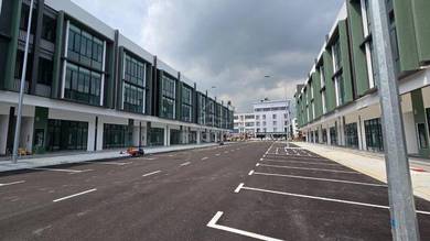 Permas Avenue | Second Floor Shop Lot | Facing DUO Condo