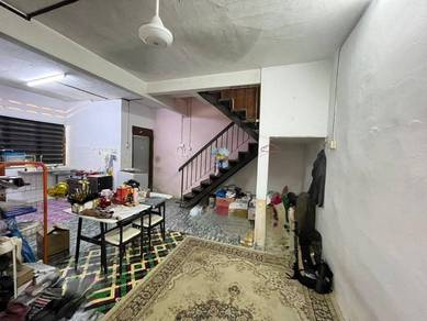 Dekat Bandar Kuantan, Perkampungan Cenderawasih Kuantan Below market
