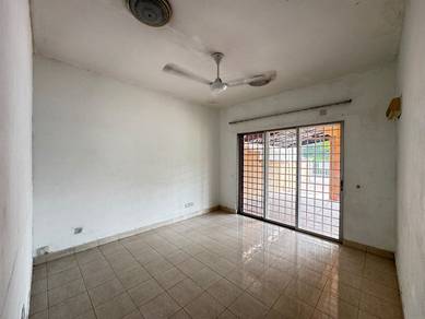 Cahaya Alam Two Storey Link house