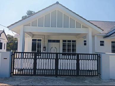 MARANG KELULUT, SEMID GRED AAA, Berhampiran Masjid Dan Pantai Kelulut