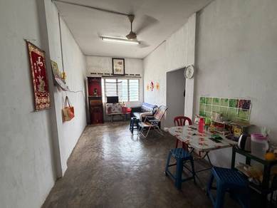 Taman Pulai Utama, Low Cost Flat(Level 1)(Full loan)
