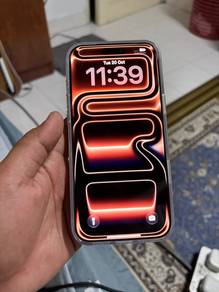 Iphone 17pro max 512gb under warranty until Mac 27