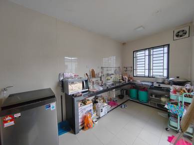 Partially Furnished Link House For Sale, Cahaya Spk Shah Alam