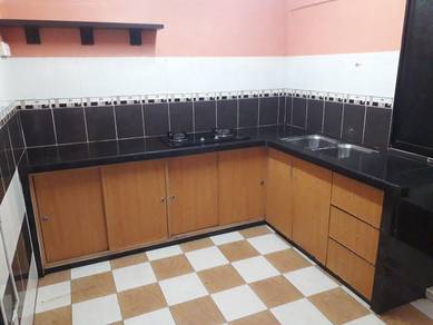 Rumah Sewa Flat Desa Putra, near Queensbay Penang