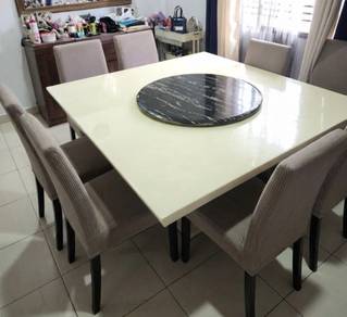 Set meja makan Dan kerusi
