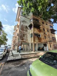 Flat Taman Plentong Below market,Level 2