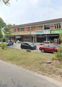 Lunas Shop Lot for Sale
