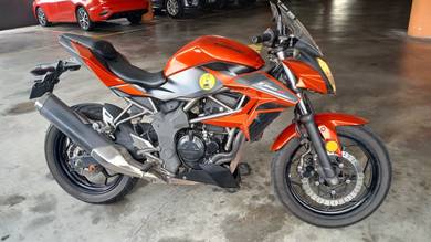 Kawasaki Z250SL (2015)