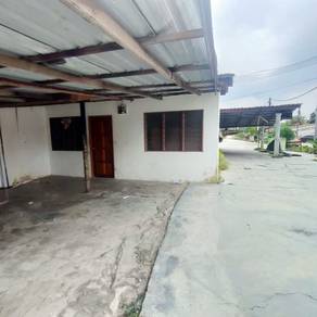 WTS Corner Lot Single Storey Taman Raja Musa Kuala Selangor