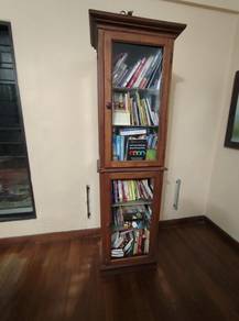Armoire, glass display, giant vase