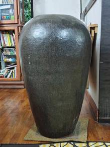 Armoire, glass display, giant vase