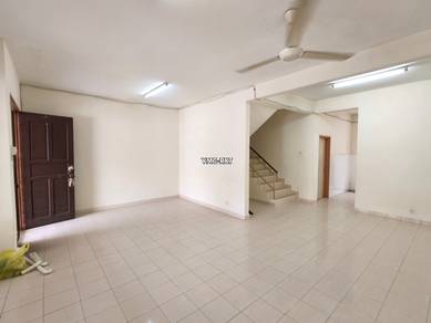 2-storey-Terraced-House-for-rent-Bandar-Bukit-Tinggi-Selangor