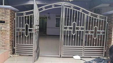 Terrace House for Rent – Jalan Serangkai, Taman Bukit Dahlia