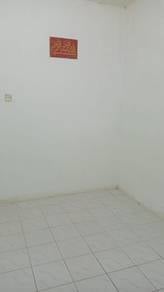 Terraced-House-for-rent-Pulau-Indah-(Pulau-Lumut)-Selangor