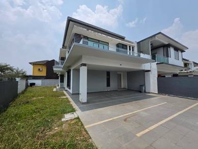 IOI Gate B Clover Kulai | Cluster Corner 40x85 