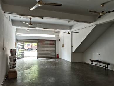 Taman Sri Kluang Double Storey Shop Lot For Sales