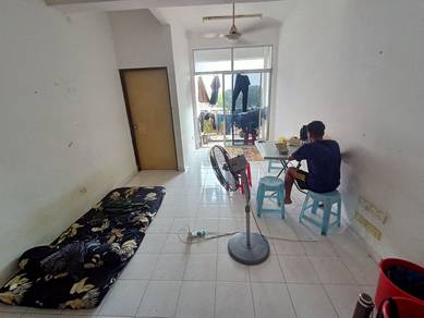 Pangsapuri Bunga Raya