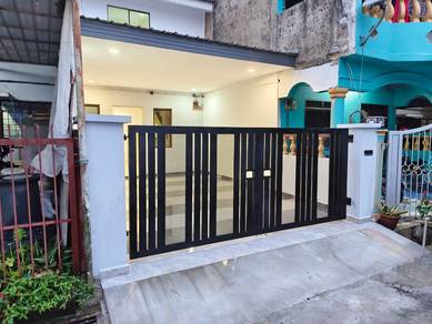 20, Jalan Harmoni 10, Simpang Renggam (4bed 3bath @ 2storey house)