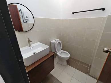 [Good Material] Single Storey Teres 20 x 73...ada tanah belakang