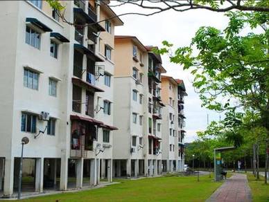 Single Room (Non-Sharing) near MRT Kota Damansara