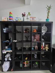 Bookshelf 