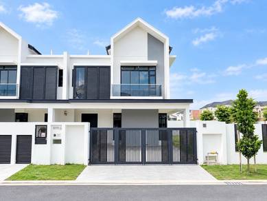 Setia Tropika, Aurinia Double Storey Semi-D Corner with 38ft land