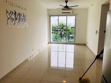Austin Suites Mount Austin | Freehold 1+1R | RM288K Below Value