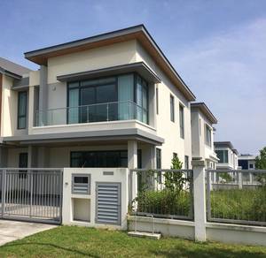 2-storey-Terraced-House-for-sale-Nilai-Negeri-Sembilan