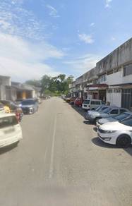 Taman Universiti 1.5 Storey Terrace Factory For Sale