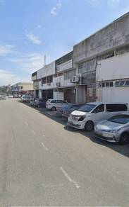 Taman Universiti 1.5 Storey Terrace Factory For Sale