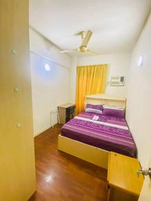 Seri Maya Condominium Middle Room For Rent-Mixed Gender Only