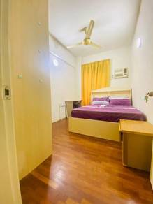 Seri Maya Condominium Middle Room For Rent-Mixed Gender Only