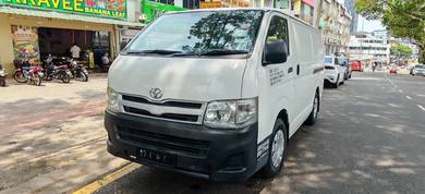 Toyota hiace 2.5 Panel van One Owner Acc Free