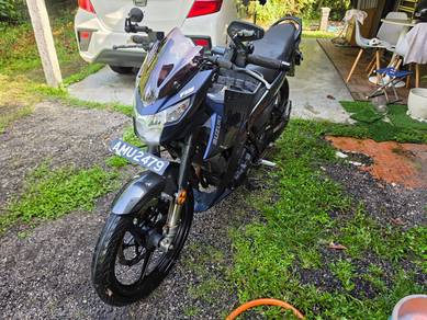 Suzuki Raider R150