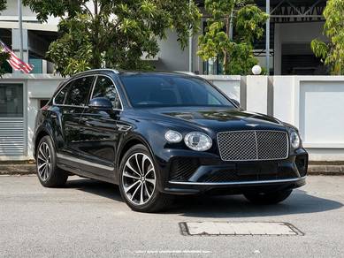 2024 Bentley Bentayga V8 Red Interior / MY SPEC