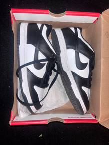 Original Nike Dunk Low Black and white