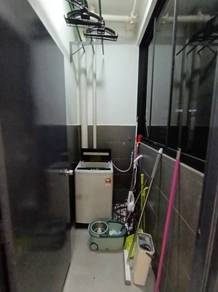 Room for rent at Suriamas Suites Condominium @ Larkin JB Town