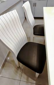 6 Solid Wood Chairs
