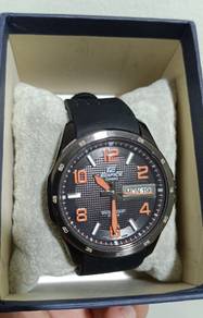Casio Edifice EF-132 - Like new condition 