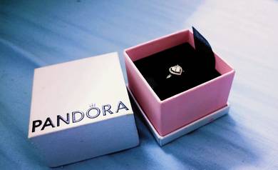 barang cantik lagi