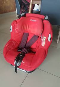 Maxi Cosi Opal Car Seat
