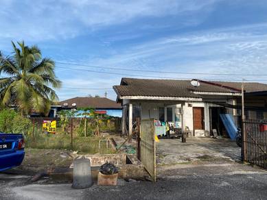 Corner Lot Teres Setingkat Semi D - Kelat Rendang, Pekan Pahang