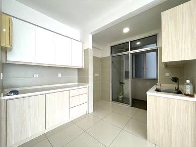 Midfields 2 |Direct pool view unit| Key on hand
