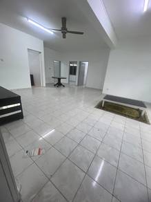 Melaka Tengah | Spacious CORNER Lot Apartment for Sale