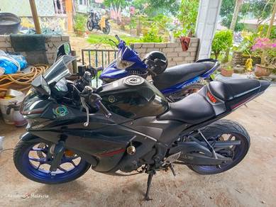 Yamaha R25 (urgen nk pakai duit)
